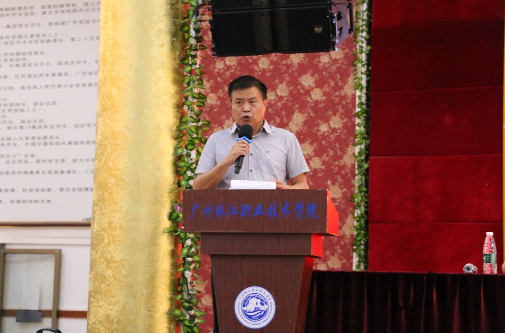 02.jpg