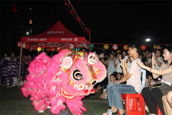 IMG_1034.jpg IMG_1034.jpg