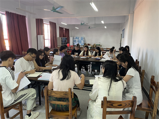 ece445cc1e1aee80f29905b4933d223.jpg