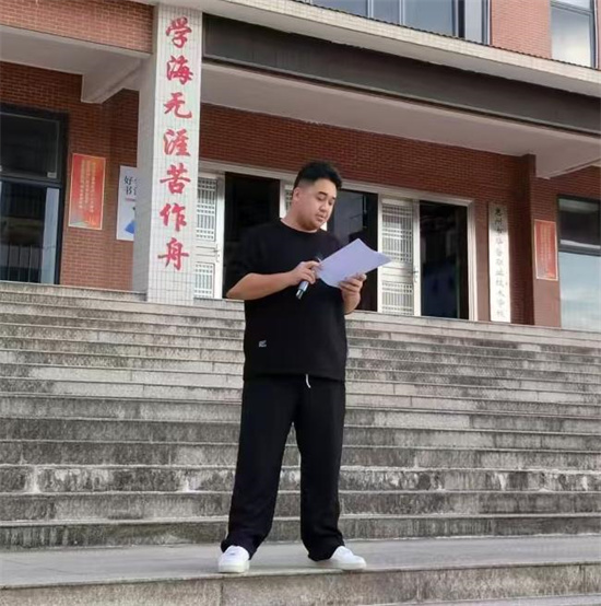 邓定钊讲话.jpg