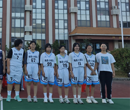24级护理1班.jpg