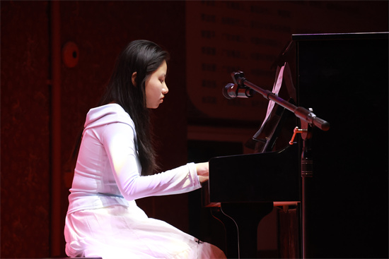 9号 映山红 钢琴伴奏).jpg